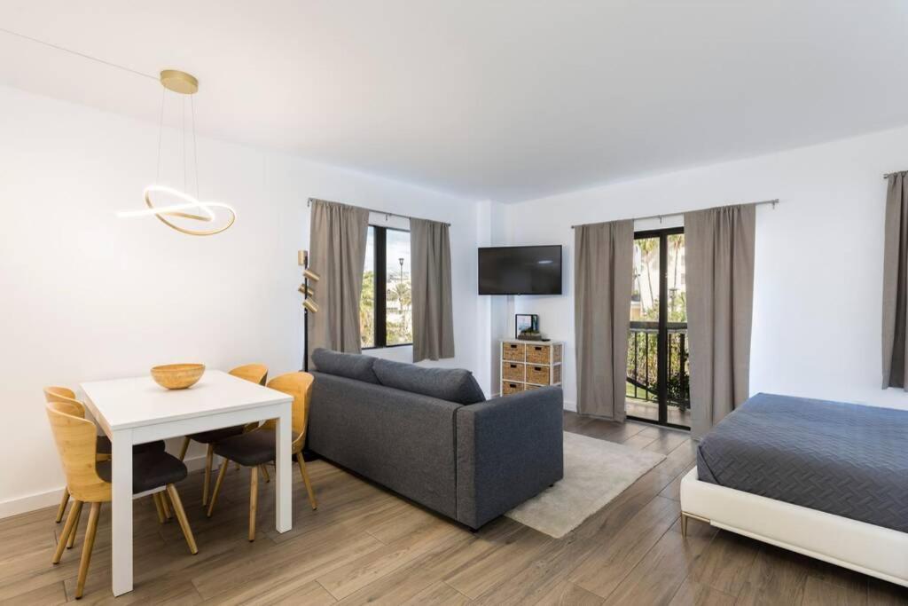 Modern Studio On I-Drive: Parking + Pool Included أورلاندو المظهر الخارجي الصورة