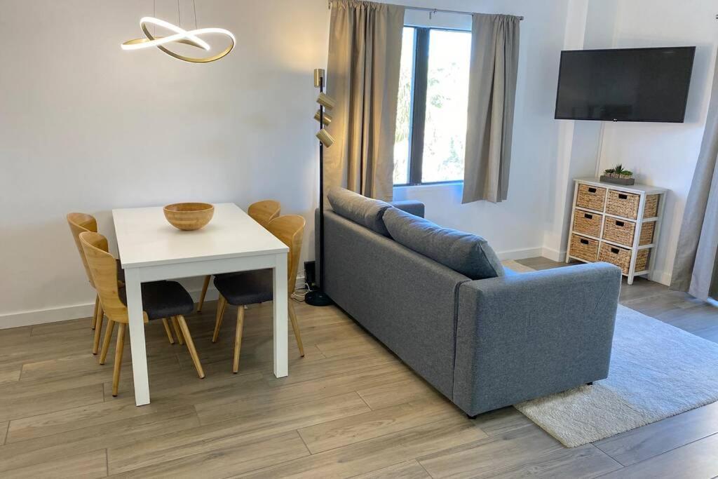 Modern Studio On I-Drive: Parking + Pool Included أورلاندو المظهر الخارجي الصورة